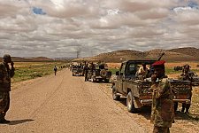 The Somaliland Army approaching Los Anod. SomaliLand, Tuesday, October 16, 2007. The military constantly camp near Los Anod in the province of  SomaliLand, bordering on PuntLand. Fighting is resumed at this territory from time to time.